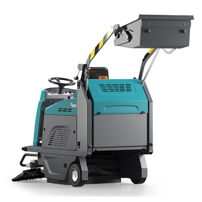 0011063_tennant-balayeuse-compacte-autoportee-s880-alimentee-par-batterie.png